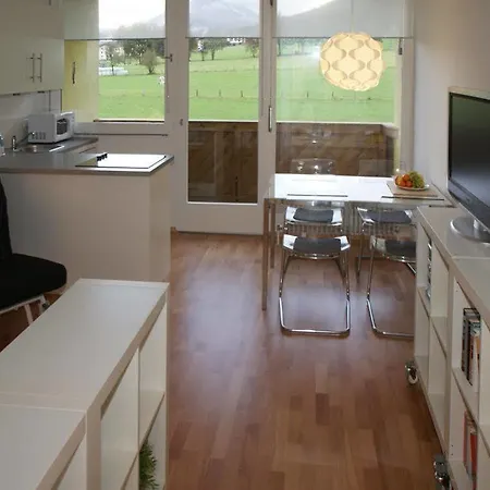 دوميتسيل شقة *